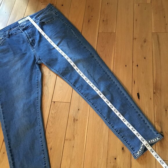 B.S. Jeans Blue Denim Ankle Jeans With Rhinestones + Pearls - Picture 16 of 16